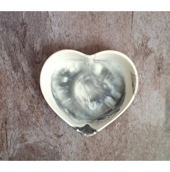 Cuenco Corazón Marmolado Blanco y Negro mod. VIII
