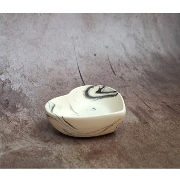 Cuenco Corazón Marmolado Blanco y Negro mod. XV