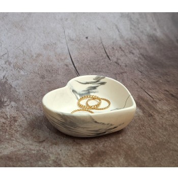 Cuenco Corazón Marmolado Blanco y Negro mod. XVIII