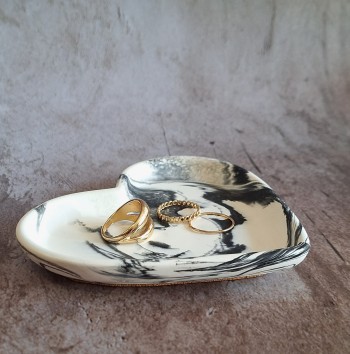 Corazón Grande Marmolado Blanco y Negro mod. I