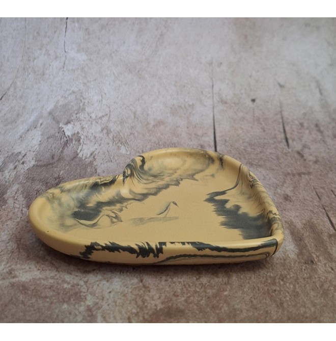 Bandeja Corazón Marmolado Ochre y Negro mod. I