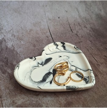 Bandeja Corazón Marmolado Blanco y Negro mod. II