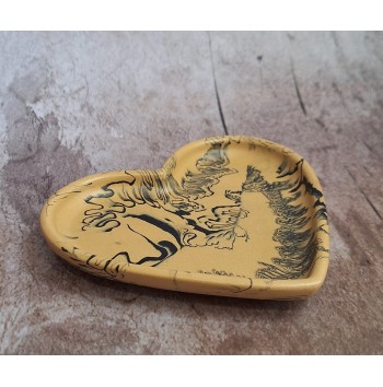 Bandeja Corazón Marmolado Ochre y Negro mod. III
