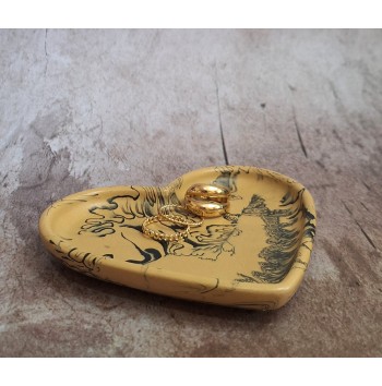 Bandeja Corazón Marmolado Ochre y Negro mod. III