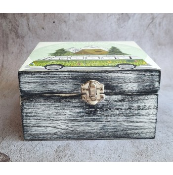 Caja Let the Adventure Begin