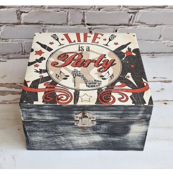 Caja Life is a Party