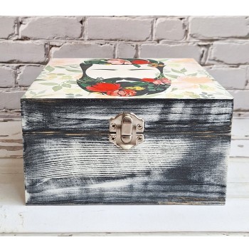 Caja Flowering Beard