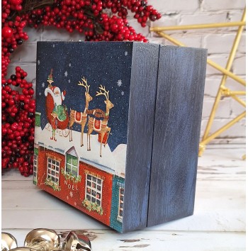Caja Papa Noel en el tejado
