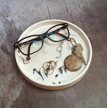 Bandeja Redonda Marmolado Blanco y Negro mod. IV