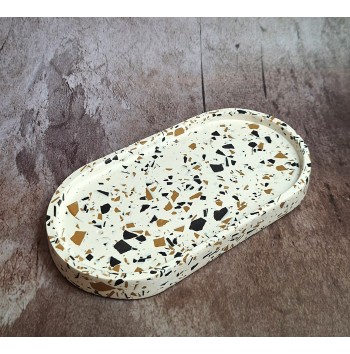Bandeja Ovalada Terrazzo negro/ochre en blanco